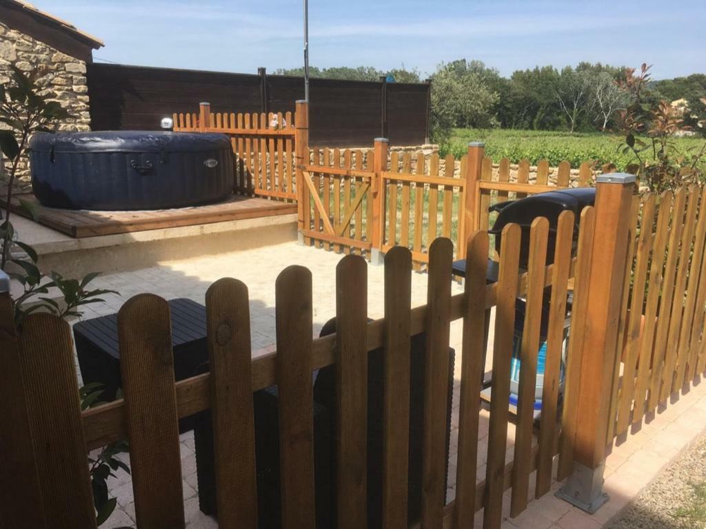 Gite Du Serre De Boudre Climatise, Spa Permanent Buisson Kültér fotó